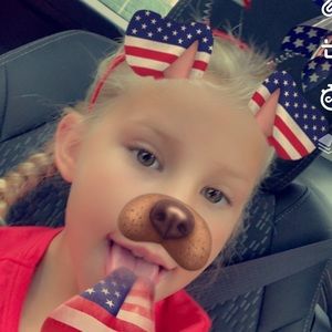 Meet your Posher, Camryn